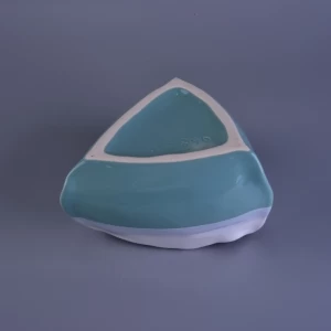 Dreieckige Farben Glasierter Keramikkerzenbehälter für die Kerzenherstellung