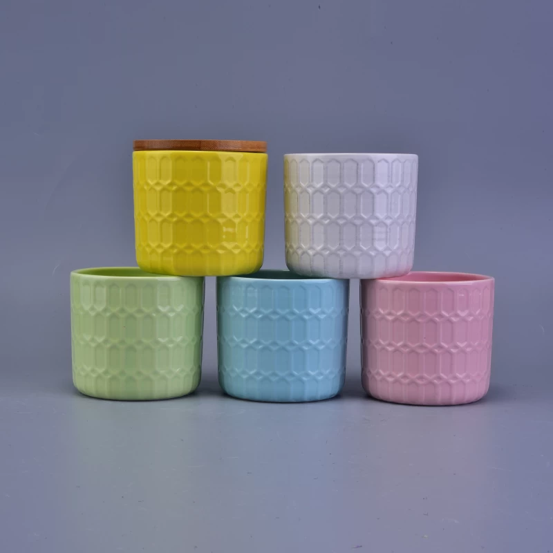 Flower Pattern Debossed Colorful Ceramic Candle Holder With Wooden Lid