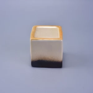Transmutationsglasierter quadratischer Keramikkerzenhalter