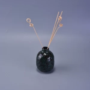 Runde Keramik glasierte diffuse Flasche mit Schilf