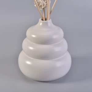 Puting natatanging gawang-kamay na ceramic nagkakalat na bote ng kabuuan