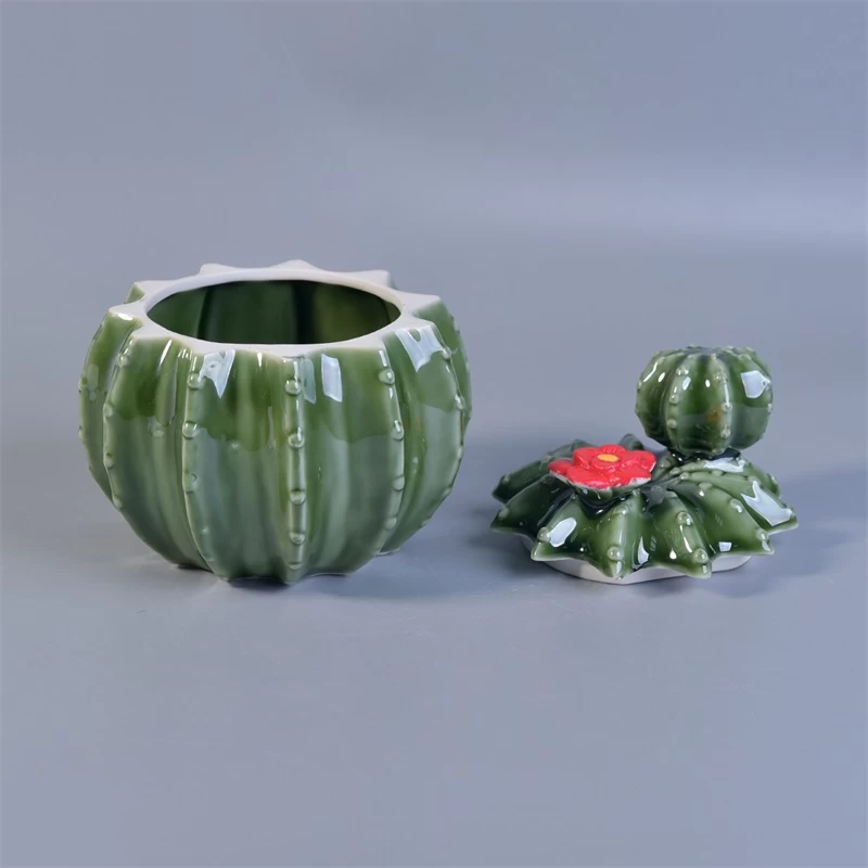 unique green design ceramic candle holder with lid
