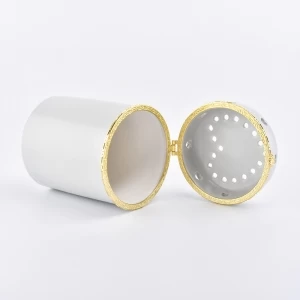 Round white Ceramic Candle Jars with heart shape Lid for Soy Candle
