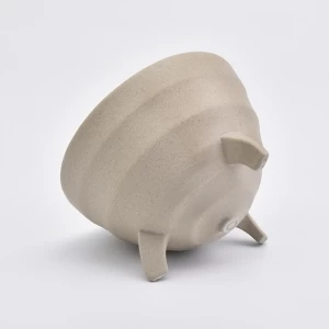 Unique design ceramic candle vessels for home fragrance