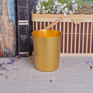 334ml  Coloring Oxidation Coated Aluminum Metal Candle Holder Set