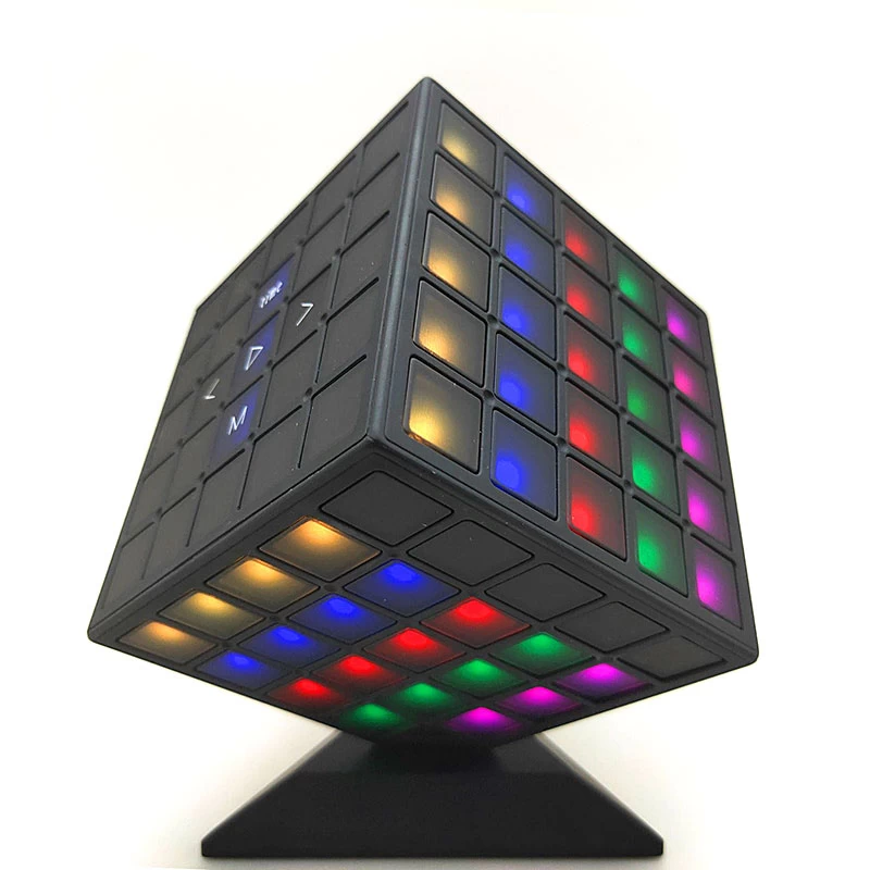 Cube LED Speaker with 360 degree full lights NSP-8117PL