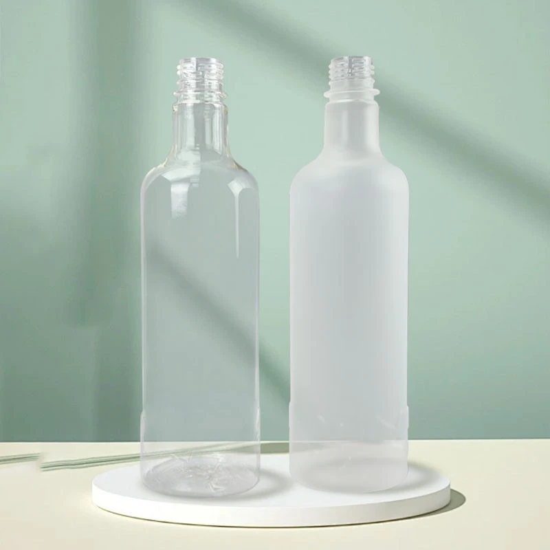 China Custom PLA 750ml Frosted Plastic Bottle for Wine Whisky Drinks Liquor Spirit Champagne Vodka manufacturer