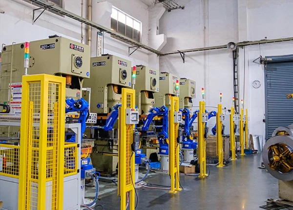 Çin Titanyum Sac Metal İmalat Üreticisi: Havacılık ve Otomotiv Endüstrilerinin Tanıtımı