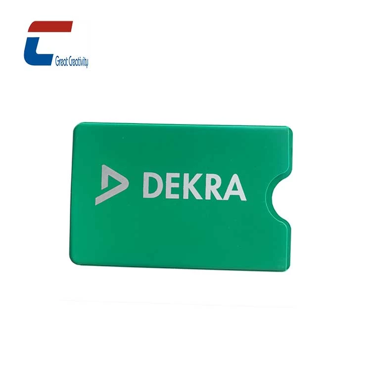 Hot Sale Custom Printing Protector Sleeve Hard PVC RFID Blocking Card Wallet Fabrikant: