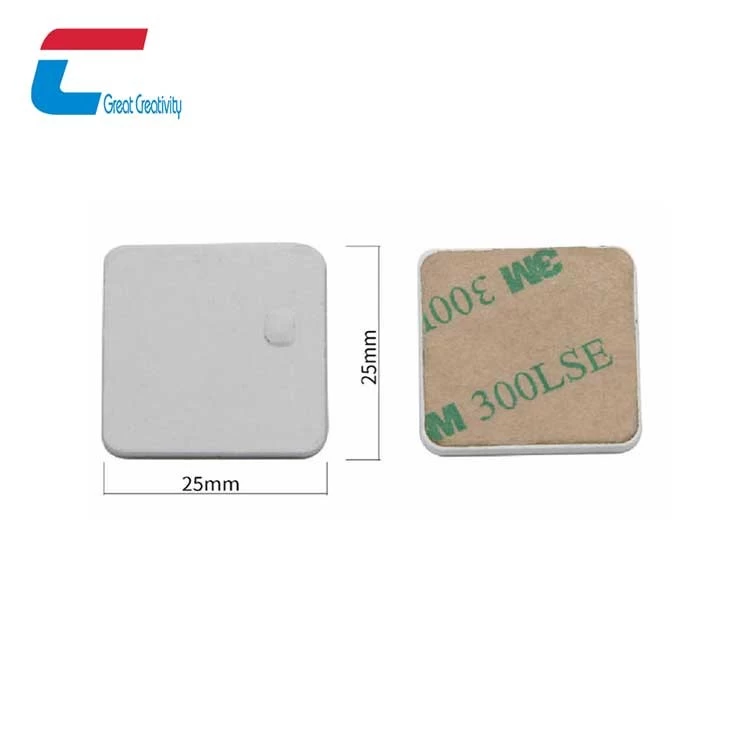 Étiquette RFID en céramique anti-métal UHF personnalisée de haute qualité en gros