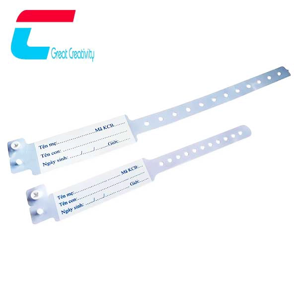 أين ينعكس دور الأساور الطبية RFID بشكل رئيسي؟