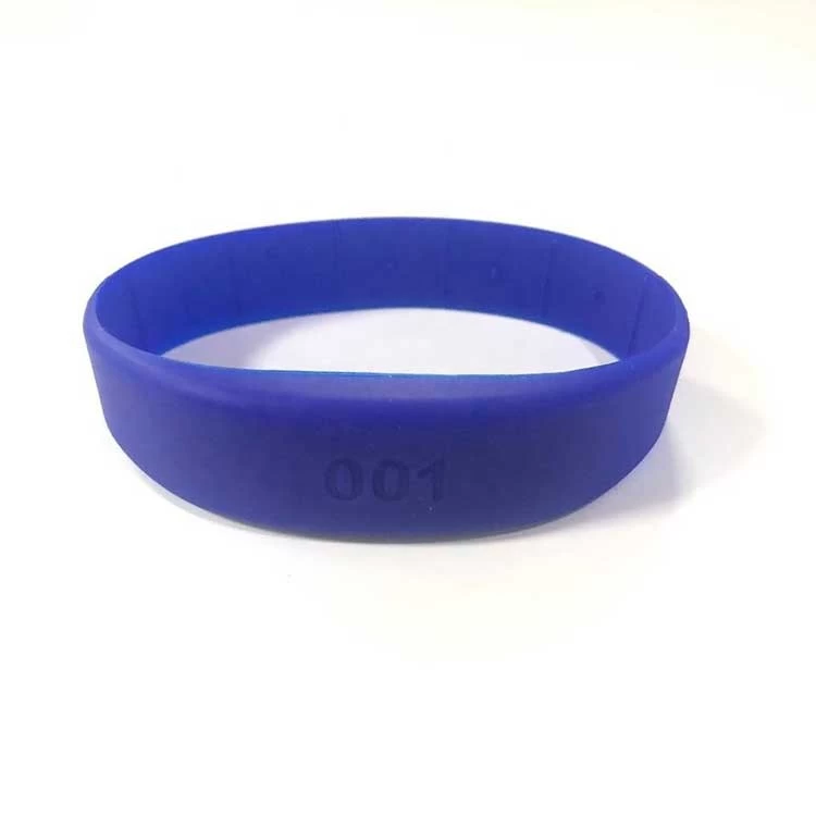 Silicone RFID Closed Loop Wristband For Gym Club Swimming Pool Wholesale