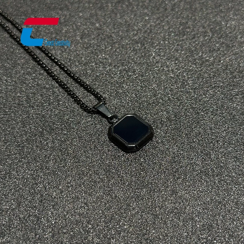 NFCネックレスメーカー - カスタムバルクOEM注文|防水NFCペンダント