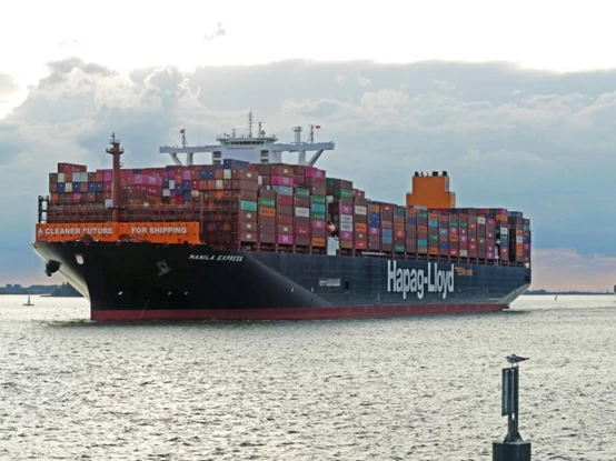 Hapag-Lloyd’s entire fleet switches to Starlink