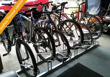 porcelana ¡Ahorre mucho espacio! wholesale estante de bicicleta fabricante