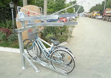 중국 야외 자전거 랙: 두 배 갑판 자전거 랙 제조업체