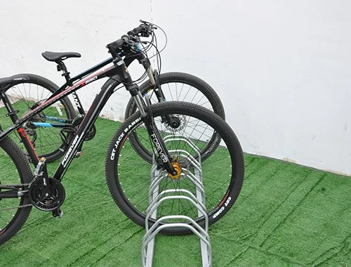 Chine Bike rack: installation de vélos SSMU proposé non pas sur le droit chemin fabricant