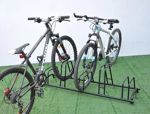 porcelana Consejo vota para ampliar el uso de la acera, mover bastidores de bicicletas fabricante