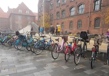 中国 自転車王国-----デンマーク メーカー