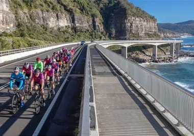 中国 2015年环青岛湖自行车骑行赛 路线图 制造商
