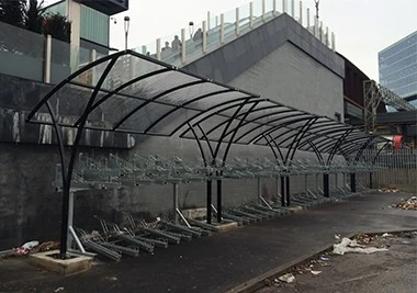 中国 屋根付き自転車保管庫: 都市のモビリティと持続可能性を強化 メーカー