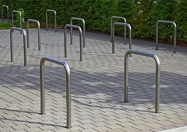 China U-Shaped Bike Racks vs. Traditional Styles manufacturer