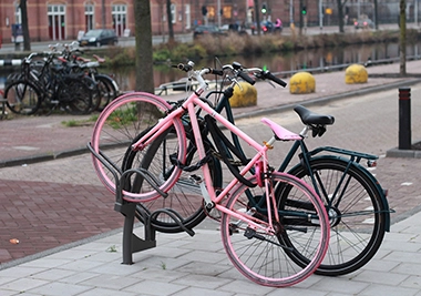 중국 서비스 수명을 연장하기 위해 자전거 랙을 유지 관리하는 방법 제조업체