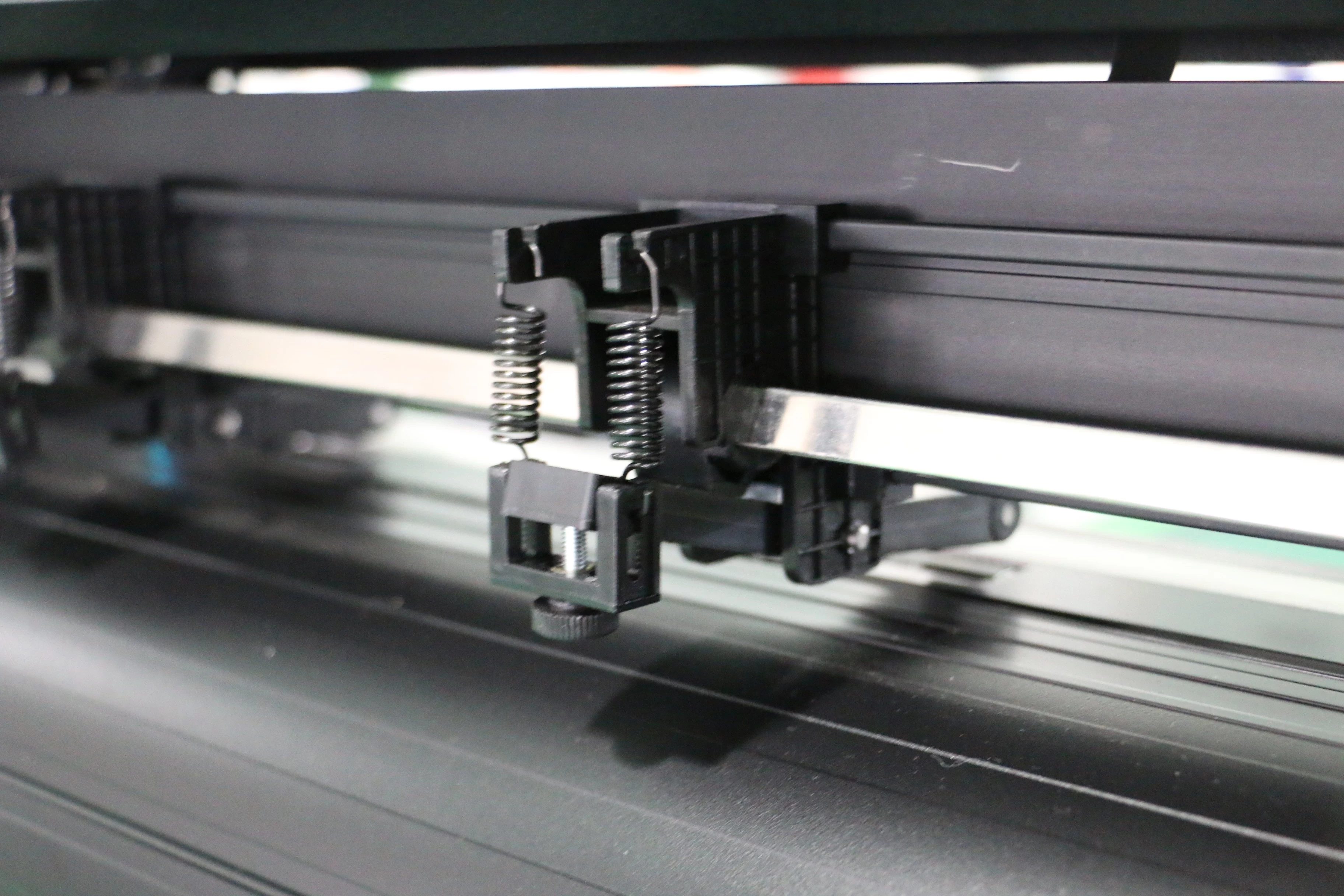 Automatic Laser Cutting Plotter -- 720mm