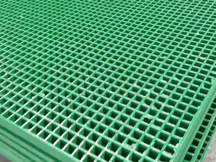 Non Ship Mesh Walkway Flooring Polyester Reinforced Molded Fiberglass Gratings Suppliers
