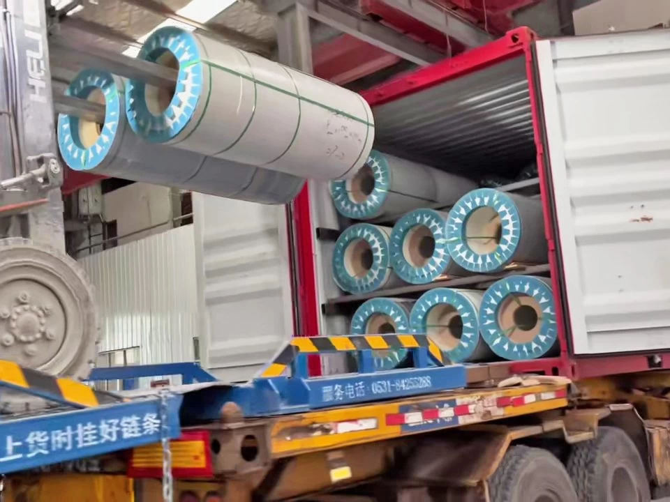 Extremely Full FRP Sheet Rolls Container Loading