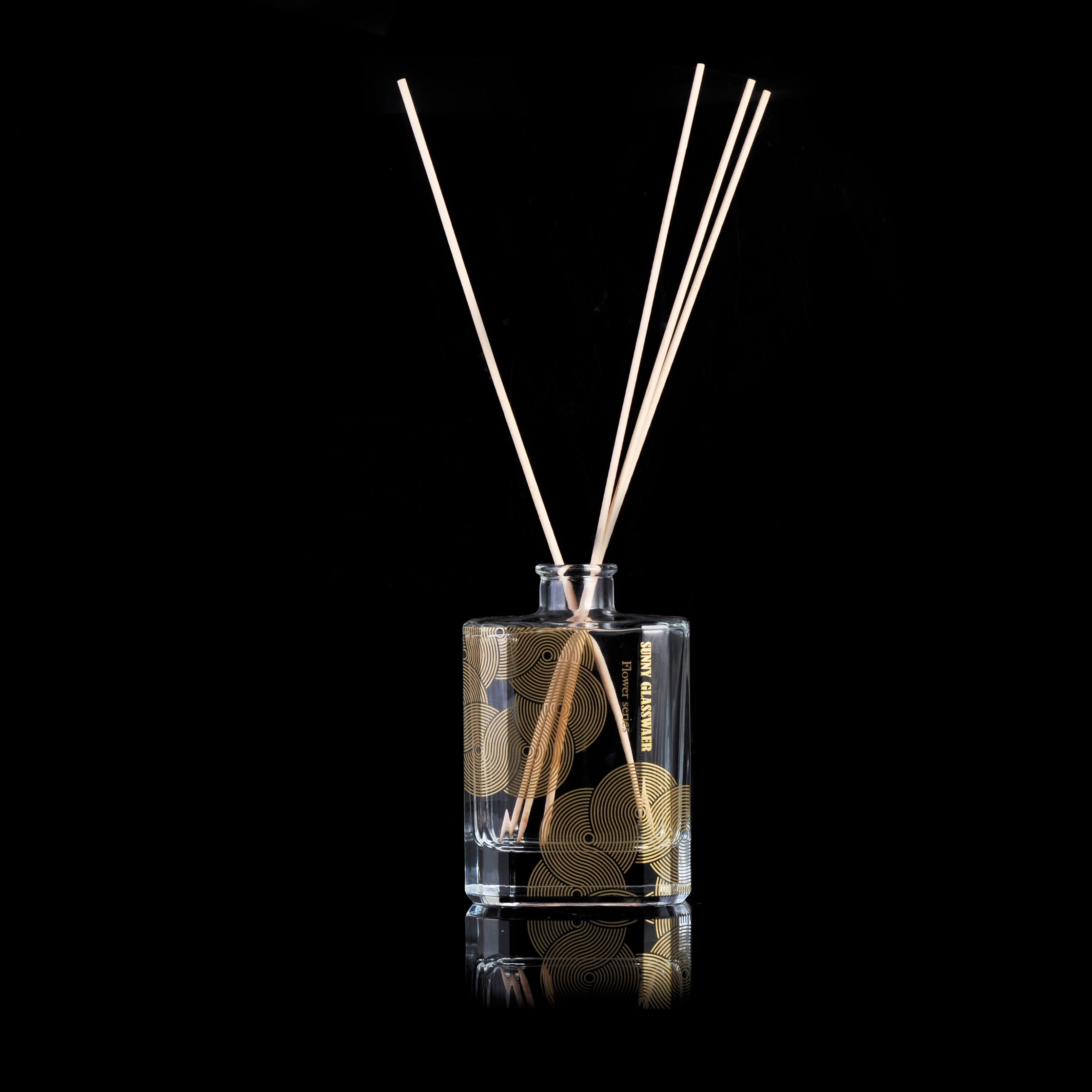 Luxury empty glass oil aroma reed diffuser bottle fragrance