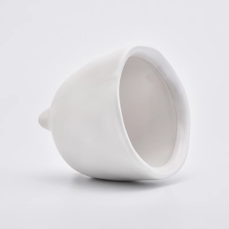 Round shape ceramic jars matte white candle holders in bulk