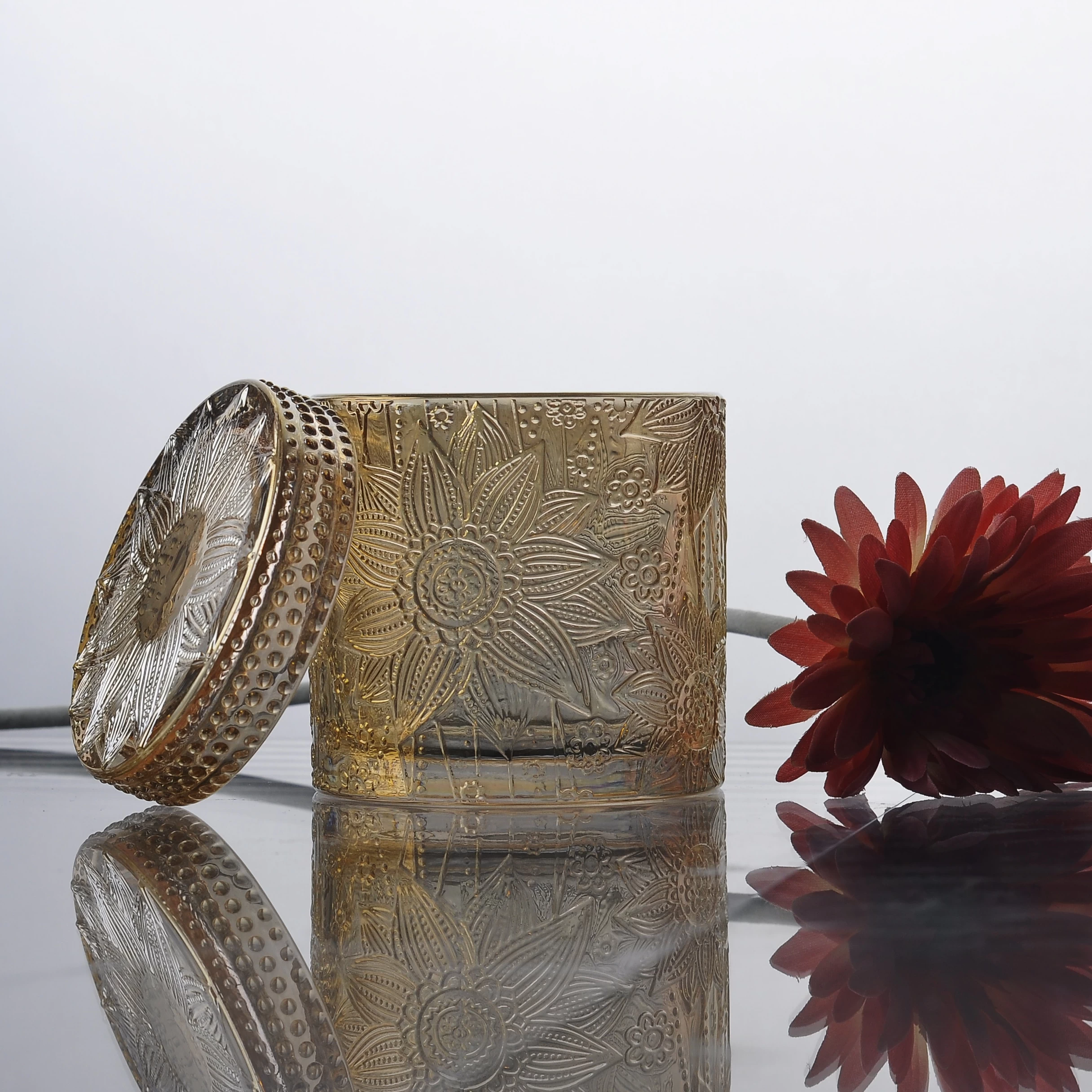 Bulk luxury custom crystal lotus cylinder glass candle holder with lid