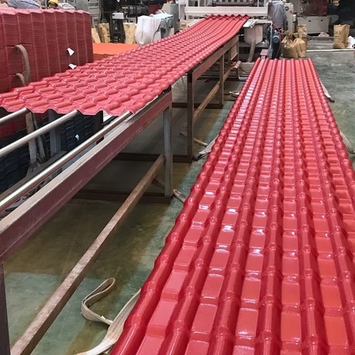 porcelana Fabricante de tejas de plástico corrugado de PVC de resina sintética ASA con aislamiento resistente al fuego fabricante