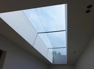 Embrace the advantages of glass sunroof for your home