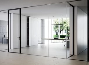 Paredes de oficina de vidrio | Sistemas de paredes de vidrio interiores