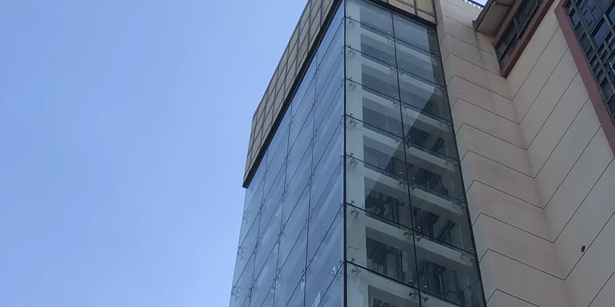 laminated glass curtain wall manufactured