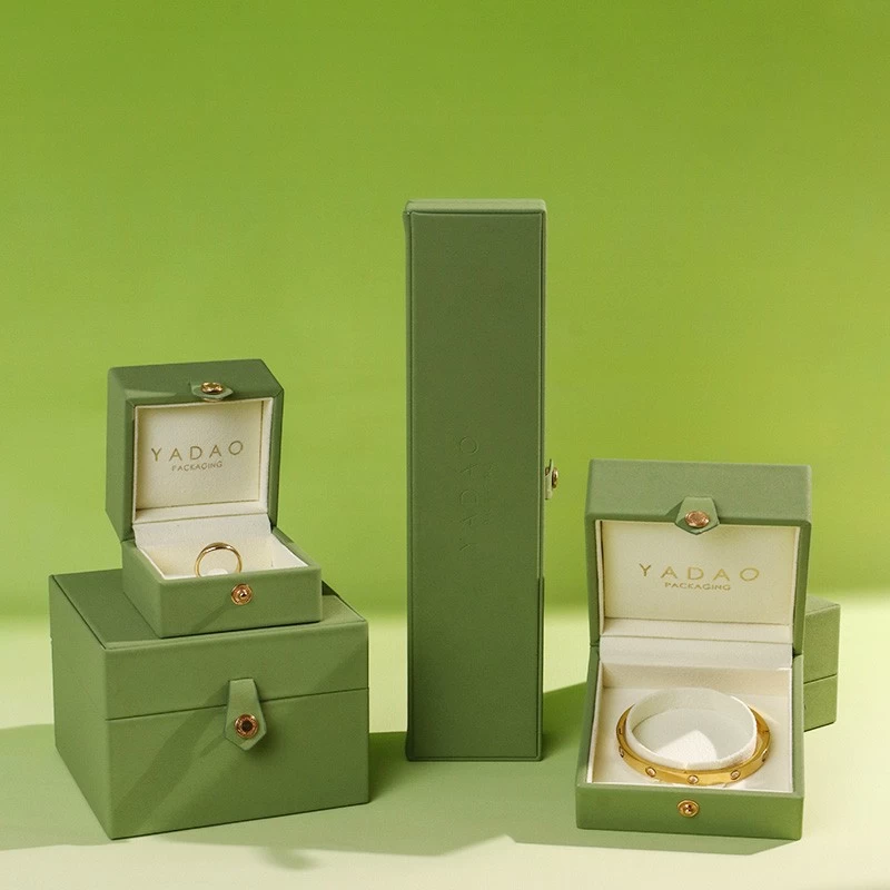 China high quality jewelry box original green color pu leather plastic jewelry packaging box ring pendant bangle box  manufacturer