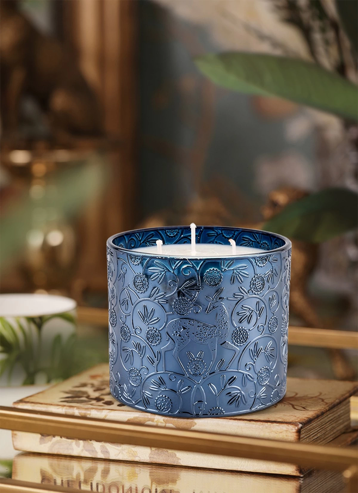 High-quality elegant blue deer pattern glass candle jar for family gifts