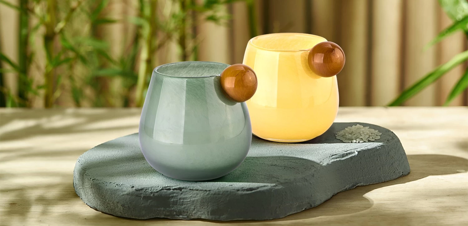 Newly designed home decor green glass candle holder with ball handle