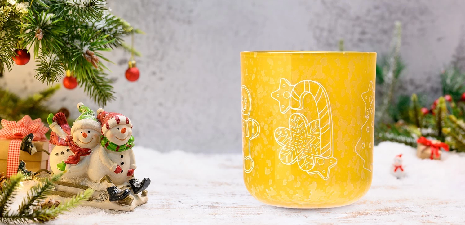 Luxury custom Christmas pattern yellow glass candle jars with lid