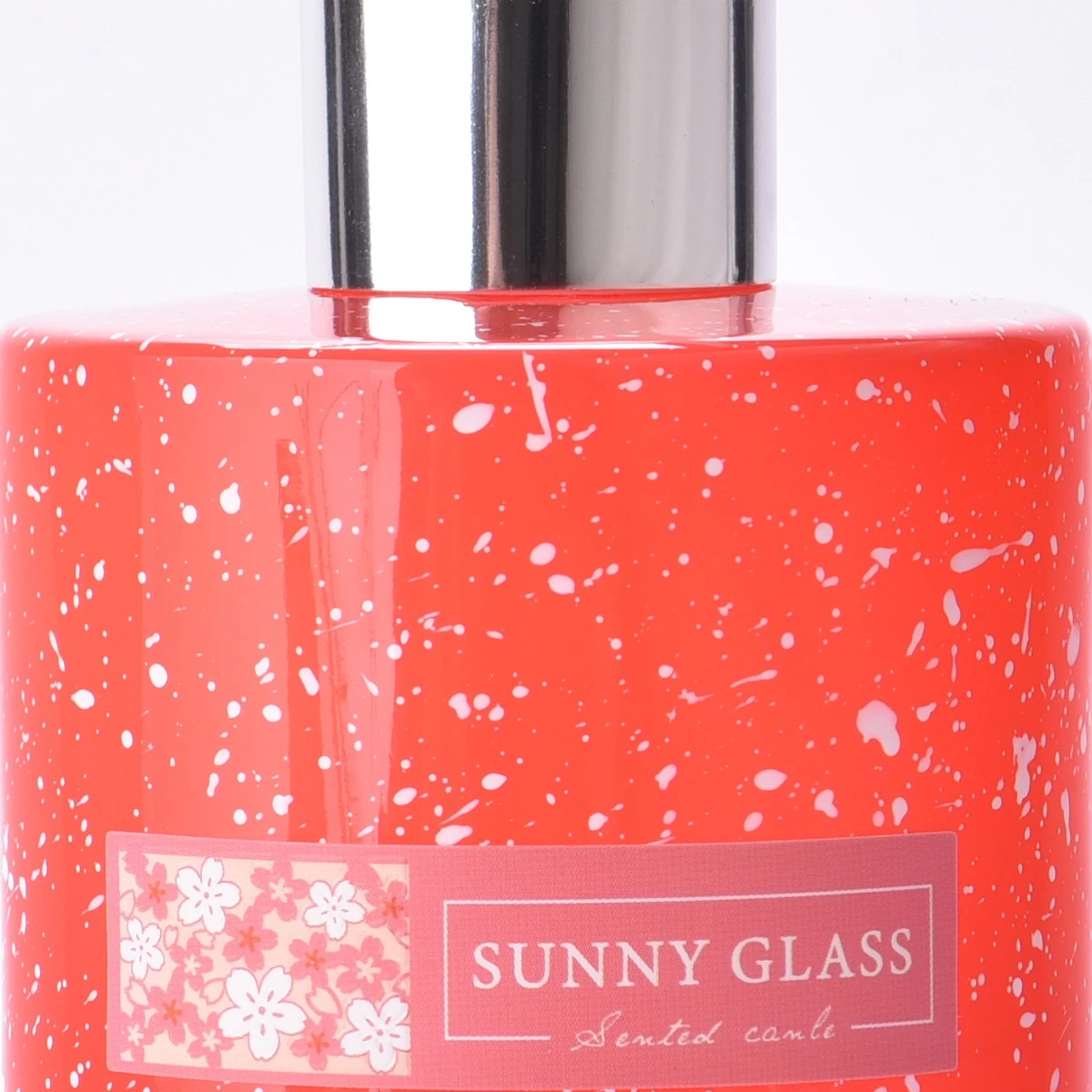 China High quality light red Christmas glass diffuser bottles wholesale manufacturer