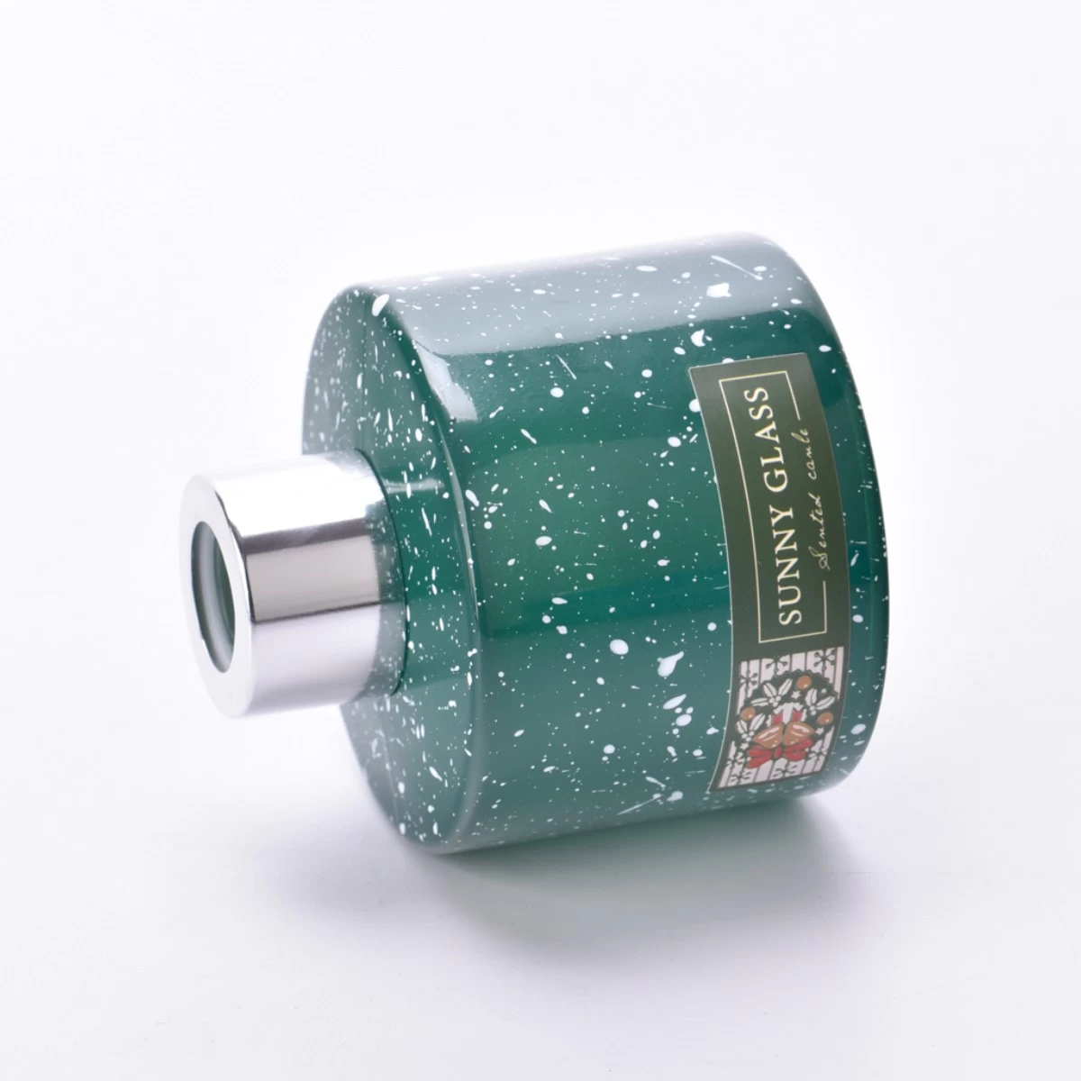 China Wholesale Premium Dark Green Christmas Glass Diffuser Bottles  manufacturer