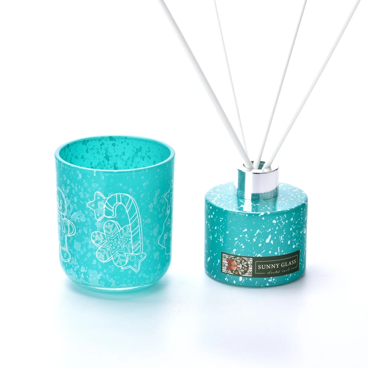 China Luxury Private Label Turquoise Christmas Glass Diffuser Bottles Home Decor manufacturer