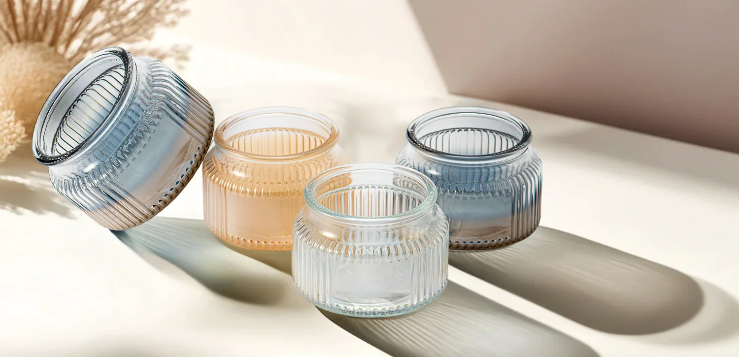 Luxury Vertical Stripe Design Glass Vessel Gradient Color Scented Soy Candle Glass Jar Suitable For Home Decoration