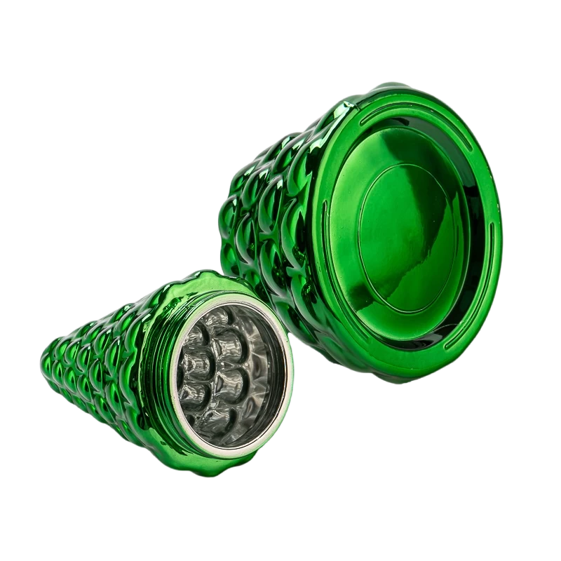 Tsina Pakyawan bionic pine karayom ​​Christmas tree glass candle jar na may mga takip Manufacturer
