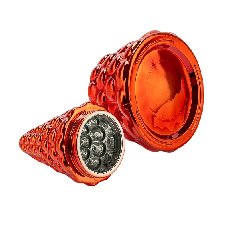 Cina Jar candele di vetro rosso metallico di nuova progettazione con coperchi produttore