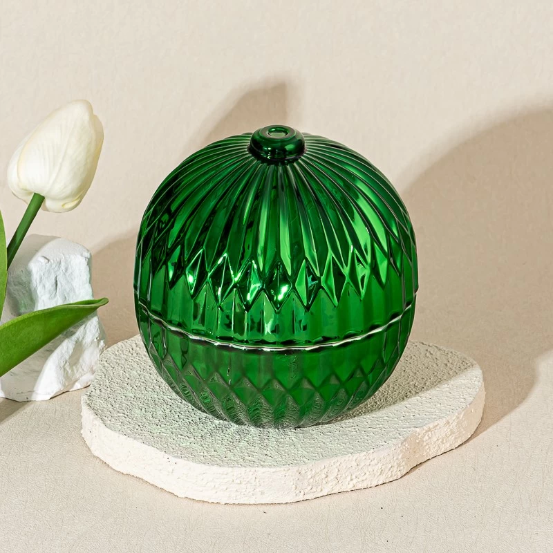 Wholesale Creative Christmas Bauble Glass Candle Jars with Lids
