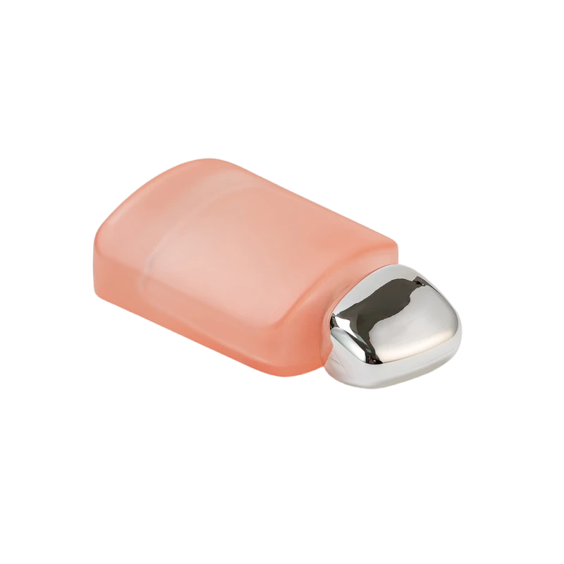 الصين البيع بالجملة غير اللامعة مسحوق الفضة مربعة غطاء عطر الرش القابل لإعادة التعبئة الرائعة الصانع