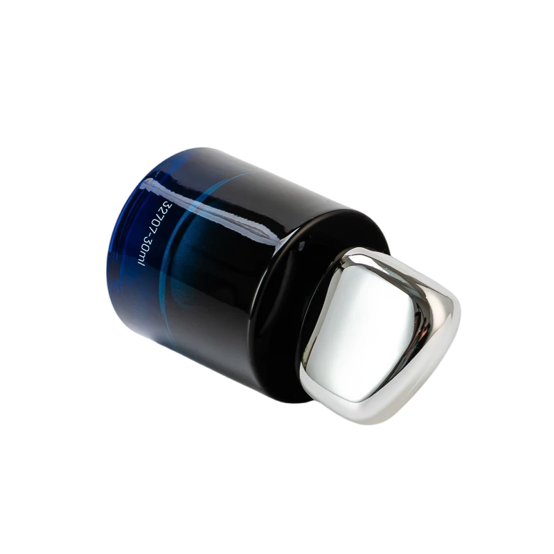 الصين زجاجة عطر Light Luxury Edition سعة 30 مل باللون الأزرق المتدرج مع غطاء معدني الصانع